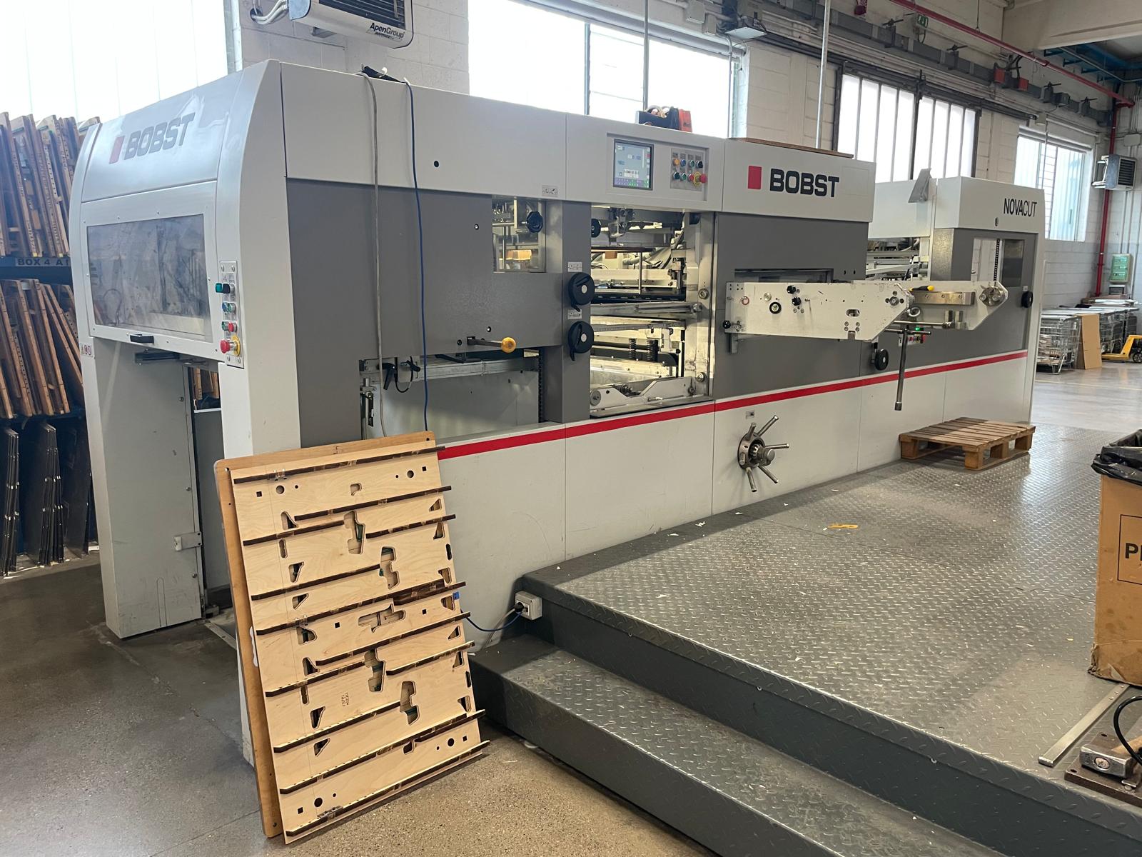 Bobst Novacut - Подержанные машины для плоской штамповки