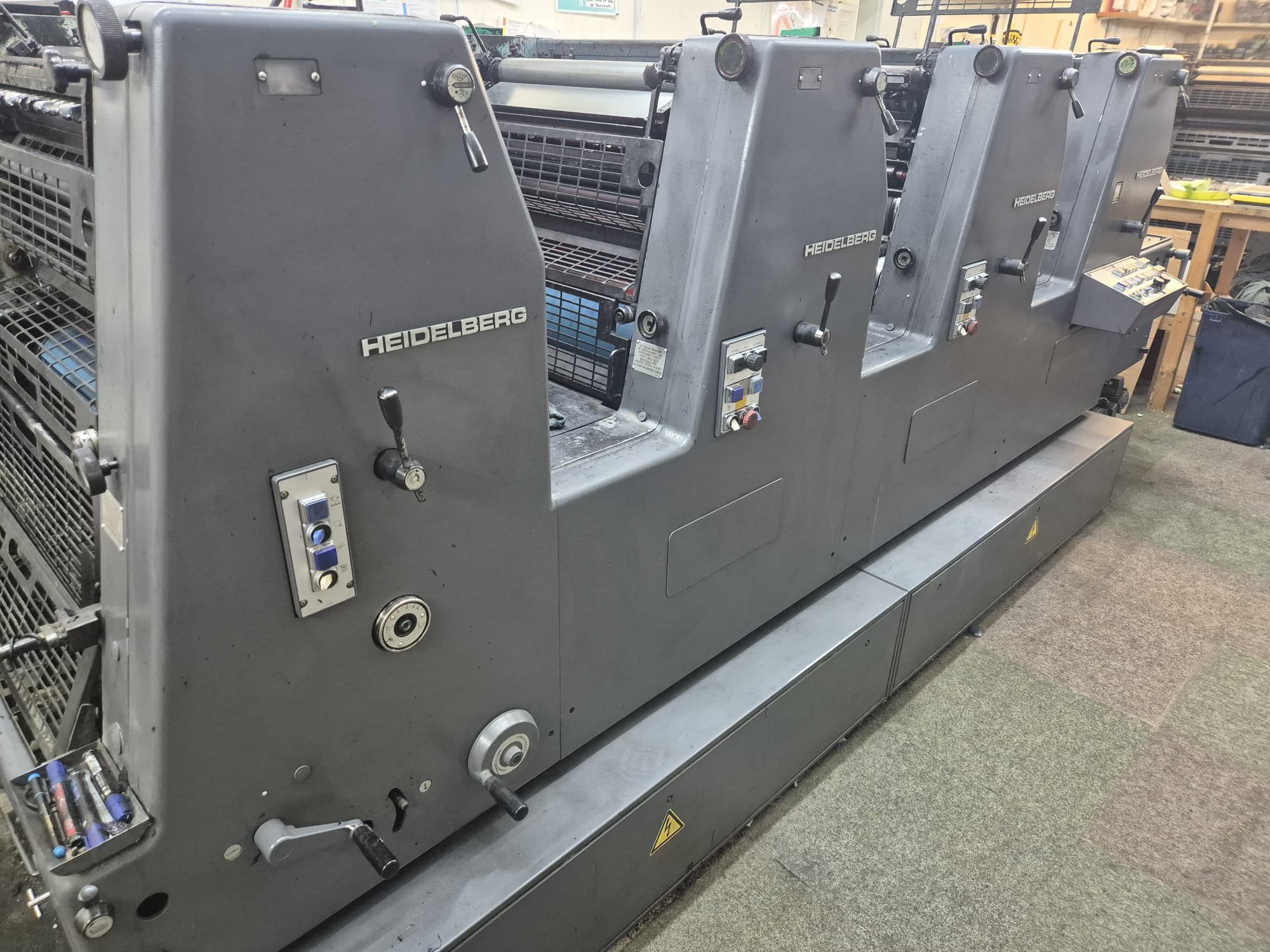 Heidelberg GTOVP 52 4 - 1 - 4 colores - Máquinas de impresión offset