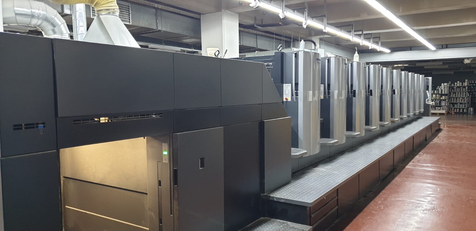Used 9 - 12 colors - Sheetfed Offset Printing Press 